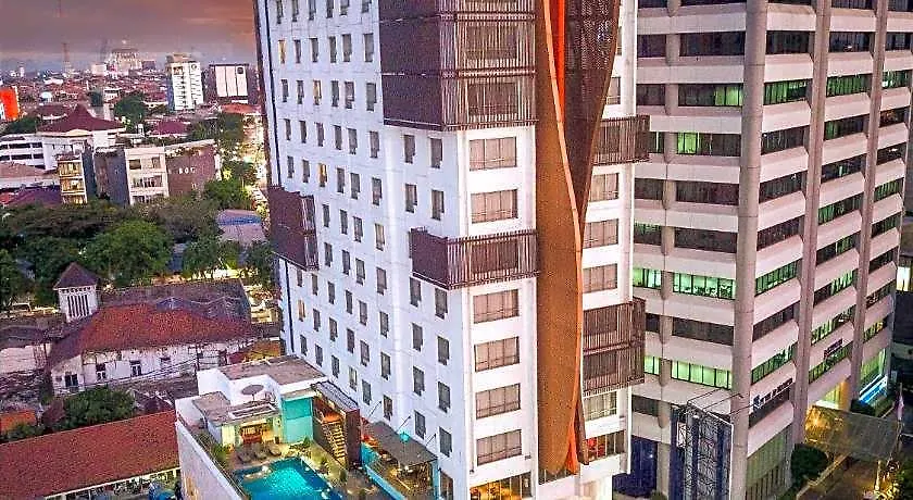Crown Prince Hotel Surabaya Managed By Midtown Indonesia-1