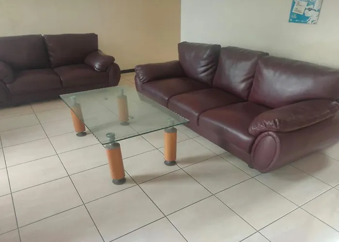 Oyo 91209 Arjuna Residence Syariah Sby Surabaya